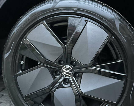 Синій Фольксваген Туарег, об'ємом двигуна 2.97 л та пробігом 3 тис. км за 91000 $, фото 8 на Automoto.ua