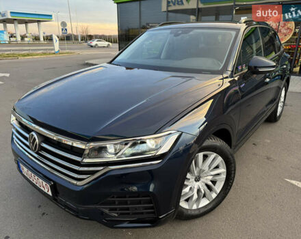 Синій Фольксваген Туарег, об'ємом двигуна 3 л та пробігом 6 тис. км за 69999 $, фото 2 на Automoto.ua