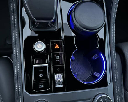 Синій Фольксваген Туарег, об'ємом двигуна 2.97 л та пробігом 3 тис. км за 91000 $, фото 6 на Automoto.ua