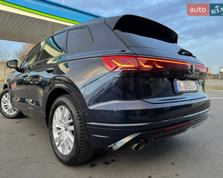 Синій Фольксваген Туарег, об'ємом двигуна 3 л та пробігом 6 тис. км за 69999 $, фото 11 на Automoto.ua