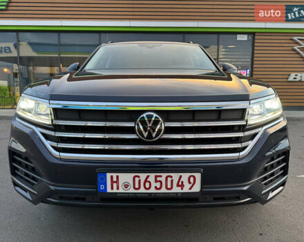 Синій Фольксваген Туарег, об'ємом двигуна 3 л та пробігом 6 тис. км за 69999 $, фото 23 на Automoto.ua