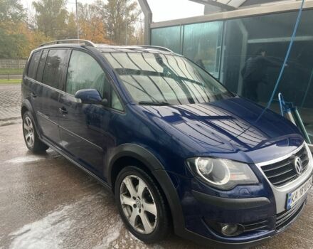 Синий Фольксваген Туарег, объемом двигателя 1.4 л и пробегом 2 тыс. км за 5900 $, фото 1 на Automoto.ua