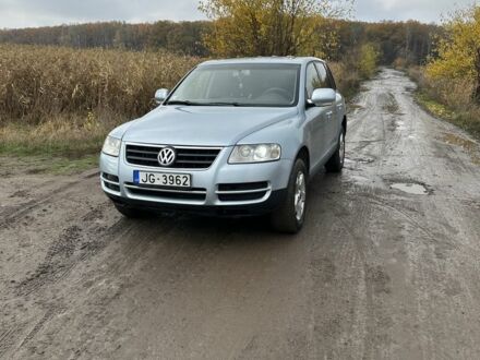 Фольксваген Туарег 2004 в Славянске на Automoto.ua Синий Фольксваген Туарег, объемом двигателя 2.5 л и пробегом 351 тыс. км за 4000 $, фото 1 на Automoto.ua