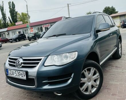 Синий Фольксваген Туарег, объемом двигателя 3 л и пробегом 270 тыс. км за 5200 $, фото 1 на Automoto.ua