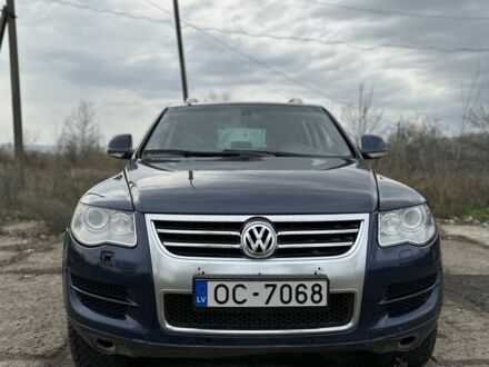 Синій Фольксваген Туарег, об'ємом двигуна 3 л та пробігом 350 тис. км за 6200 $, фото 1 на Automoto.ua