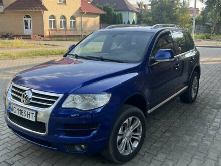 Синий Фольксваген Туарег, объемом двигателя 3 л и пробегом 265 тыс. км за 7999 $, фото 1 на Automoto.ua