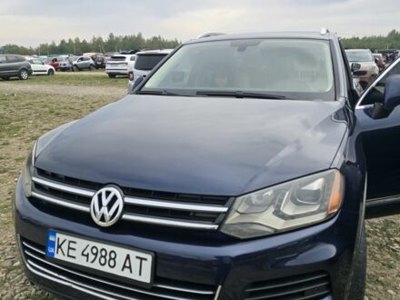 Синій Фольксваген Туарег, об'ємом двигуна 3 л та пробігом 240 тис. км за 355 $, фото 1 на Automoto.ua