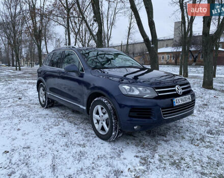 Синий Фольксваген Туарег, объемом двигателя 3.6 л и пробегом 332 тыс. км за 12000 $, фото 1 на Automoto.ua