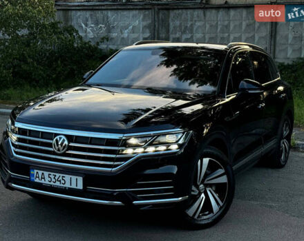 Синий Фольксваген Туарег, объемом двигателя 3 л и пробегом 262 тыс. км за 29500 $, фото 1 на Automoto.ua