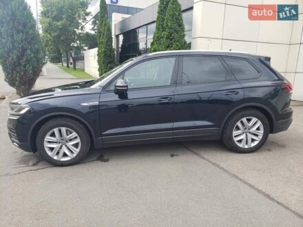 Синій Фольксваген Туарег, об'ємом двигуна 3 л та пробігом 107 тис. км за 37500 $, фото 1 на Automoto.ua
