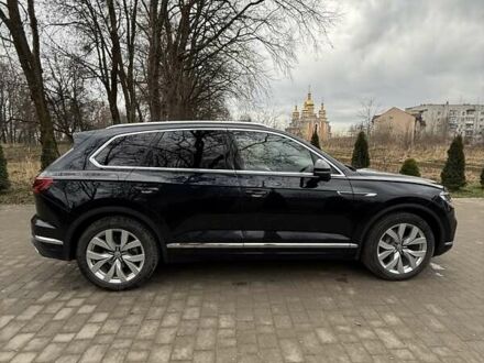 Синій Фольксваген Туарег, об'ємом двигуна 2.97 л та пробігом 122 тис. км за 57000 $, фото 1 на Automoto.ua