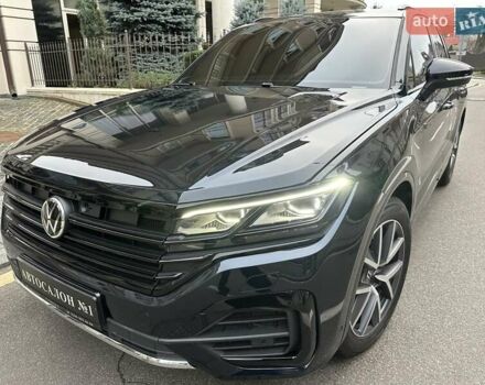 Синий Фольксваген Туарег, объемом двигателя 2.99 л и пробегом 100 тыс. км за 49999 $, фото 1 на Automoto.ua