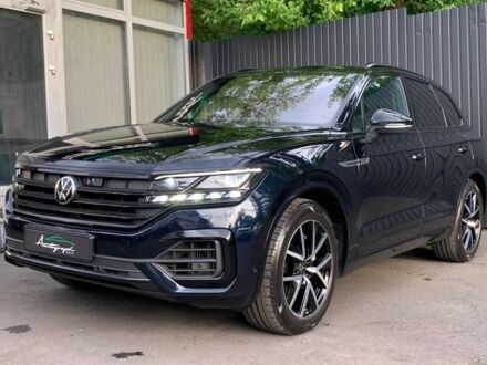 Фольксваген Туарег 2021 в Киеве на Automoto.ua Синий Фольксваген Туарег, объемом двигателя 0 л и пробегом 10 тыс. км за 84999 $, фото 1 на Automoto.ua