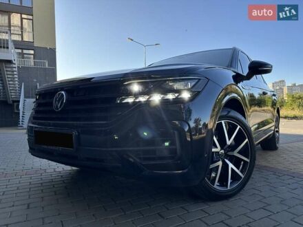 Фольксваген Туарег 2021 в Киеве на Automoto.ua Синий Фольксваген Туарег, объемом двигателя 2.99 л и пробегом 72 тыс. км за 63500 $, фото 1 на Automoto.ua