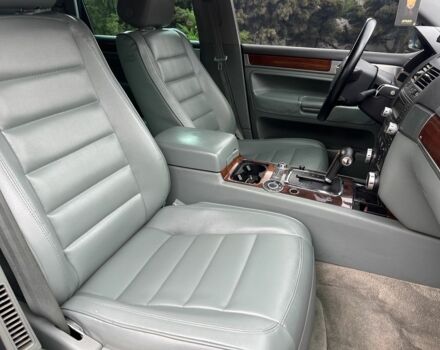 Зеленый Фольксваген Туарег, объемом двигателя 4.9 л и пробегом 280 тыс. км за 5999 $, фото 10 на Automoto.ua