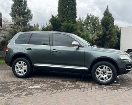 Зеленый Фольксваген Туарег, объемом двигателя 4.9 л и пробегом 280 тыс. км за 5999 $, фото 2 на Automoto.ua