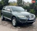 Зеленый Фольксваген Туарег, объемом двигателя 4.92 л и пробегом 280 тыс. км за 5999 $, фото 1 на Automoto.ua