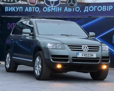 Зеленый Фольксваген Туарег, объемом двигателя 3.2 л и пробегом 282 тыс. км за 7799 $, фото 3 на Automoto.ua