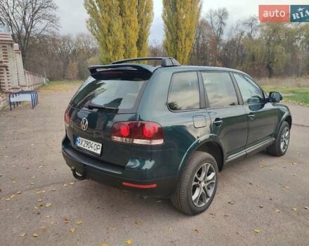 Зелений Фольксваген Туарег, об'ємом двигуна 2.46 л та пробігом 322 тис. км за 7200 $, фото 9 на Automoto.ua