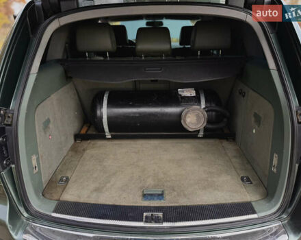 Зеленый Фольксваген Туарег, объемом двигателя 3.19 л и пробегом 259 тыс. км за 7999 $, фото 15 на Automoto.ua