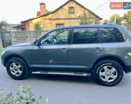 Зеленый Фольксваген Туарег, объемом двигателя 2.5 л и пробегом 303 тыс. км за 2999 $, фото 12 на Automoto.ua