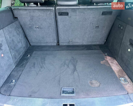 Зеленый Фольксваген Туарег, объемом двигателя 2.5 л и пробегом 303 тыс. км за 2999 $, фото 31 на Automoto.ua