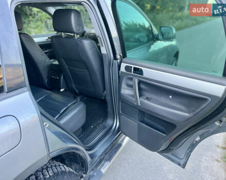 Зеленый Фольксваген Туарег, объемом двигателя 2.5 л и пробегом 303 тыс. км за 2999 $, фото 28 на Automoto.ua