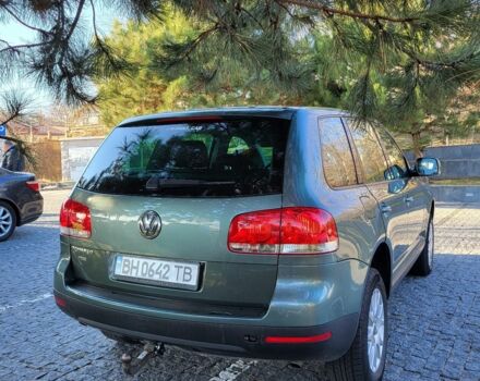 Зеленый Фольксваген Туарег, объемом двигателя 2.5 л и пробегом 350 тыс. км за 8600 $, фото 8 на Automoto.ua