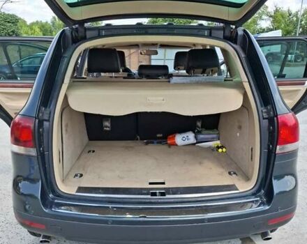 Зеленый Фольксваген Туарег, объемом двигателя 2.5 л и пробегом 353 тыс. км за 7500 $, фото 9 на Automoto.ua