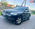 Зеленый Фольксваген Туарег, объемом двигателя 2.5 л и пробегом 303 тыс. км за 2999 $, фото 42 на Automoto.ua