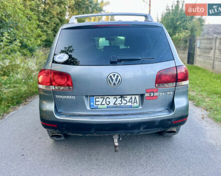 Зеленый Фольксваген Туарег, объемом двигателя 2.5 л и пробегом 303 тыс. км за 2999 $, фото 44 на Automoto.ua