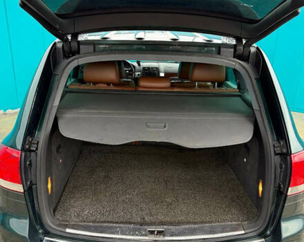 Зеленый Фольксваген Туарег, объемом двигателя 4.92 л и пробегом 201 тыс. км за 6800 $, фото 20 на Automoto.ua