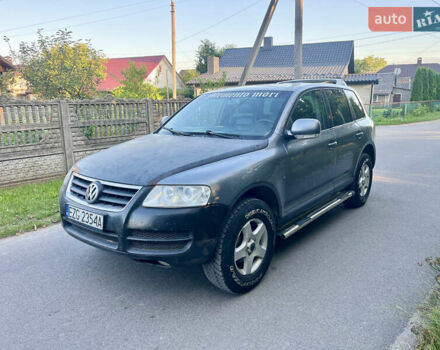 Зеленый Фольксваген Туарег, объемом двигателя 2.5 л и пробегом 303 тыс. км за 2999 $, фото 2 на Automoto.ua