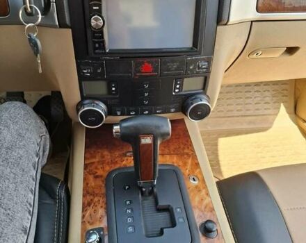 Зеленый Фольксваген Туарег, объемом двигателя 2.5 л и пробегом 353 тыс. км за 7500 $, фото 7 на Automoto.ua