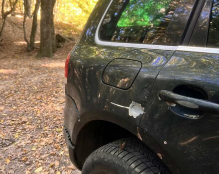 Зелений Фольксваген Туарег, об'ємом двигуна 2.46 л та пробігом 398 тис. км за 6500 $, фото 7 на Automoto.ua