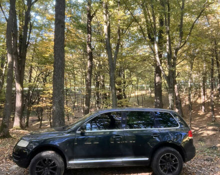 Зелений Фольксваген Туарег, об'ємом двигуна 2.46 л та пробігом 398 тис. км за 6500 $, фото 2 на Automoto.ua