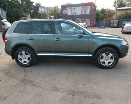 Зеленый Фольксваген Туарег, объемом двигателя 2.5 л и пробегом 316 тыс. км за 10900 $, фото 4 на Automoto.ua