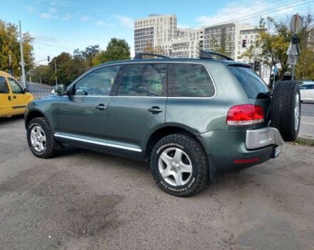 Зеленый Фольксваген Туарег, объемом двигателя 2.5 л и пробегом 316 тыс. км за 10900 $, фото 6 на Automoto.ua