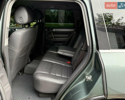 Зеленый Фольксваген Туарег, объемом двигателя 2.97 л и пробегом 350 тыс. км за 13999 $, фото 19 на Automoto.ua