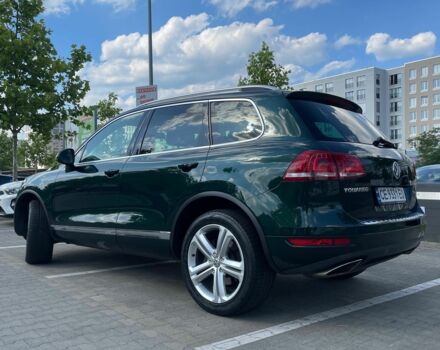 Зелений Фольксваген Туарег, об'ємом двигуна 3 л та пробігом 290 тис. км за 18865 $, фото 2 на Automoto.ua