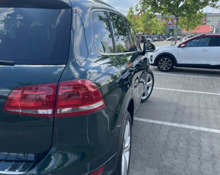 Зеленый Фольксваген Туарег, объемом двигателя 2.97 л и пробегом 279 тыс. км за 22000 $, фото 7 на Automoto.ua