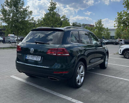 Зеленый Фольксваген Туарег, объемом двигателя 2.97 л и пробегом 279 тыс. км за 22000 $, фото 12 на Automoto.ua