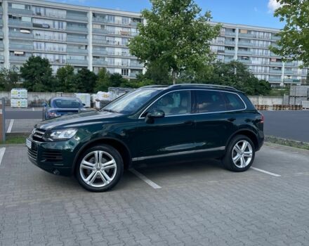 Зелений Фольксваген Туарег, об'ємом двигуна 3 л та пробігом 290 тис. км за 18865 $, фото 1 на Automoto.ua