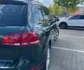 Зелений Фольксваген Туарег, об'ємом двигуна 3 л та пробігом 290 тис. км за 18865 $, фото 3 на Automoto.ua