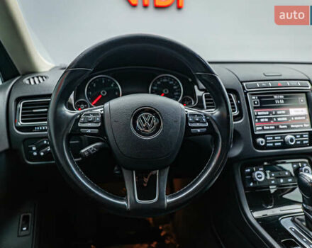 Зеленый Фольксваген Туарег, объемом двигателя 3 л и пробегом 212 тыс. км за 23465 $, фото 11 на Automoto.ua