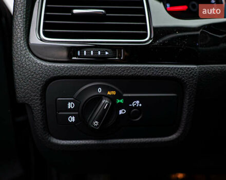 Зеленый Фольксваген Туарег, объемом двигателя 3 л и пробегом 212 тыс. км за 23465 $, фото 18 на Automoto.ua