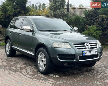 Зеленый Фольксваген Туарег, объемом двигателя 4.92 л и пробегом 280 тыс. км за 5999 $, фото 1 на Automoto.ua