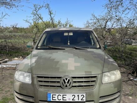 Фольксваген Туарег 2002 в Киеве на Automoto.ua Зеленый Фольксваген Туарег, объемом двигателя 2.5 л и пробегом 342 тыс. км за 3700 $, фото 1 на Automoto.ua