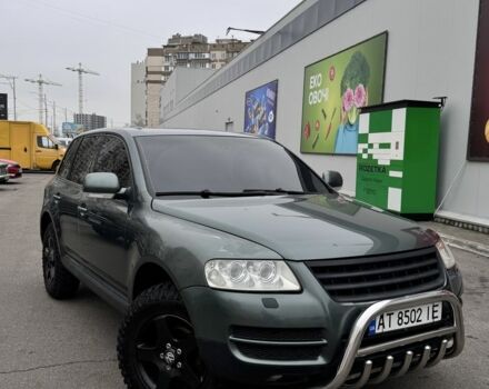 Зеленый Фольксваген Туарег, объемом двигателя 2.5 л и пробегом 320 тыс. км за 4800 $, фото 1 на Automoto.ua