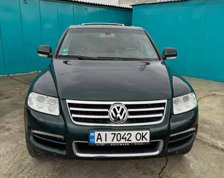 Зеленый Фольксваген Туарег, объемом двигателя 4.92 л и пробегом 201 тыс. км за 6800 $, фото 1 на Automoto.ua